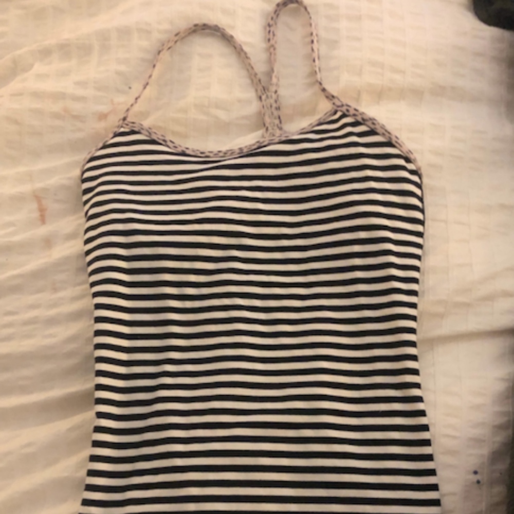 LULULEMON Power Y Tank